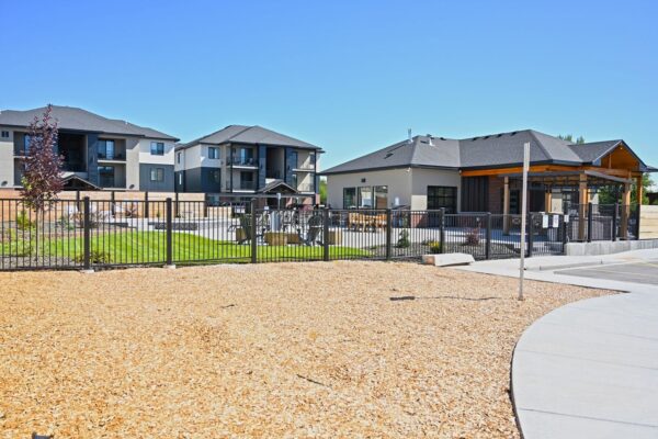 broadwayloftsclubhousef84_1