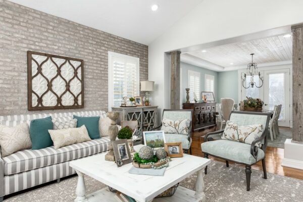 004_lisa_spray_-_6043_w_dry_creek_cir_-_sb-5