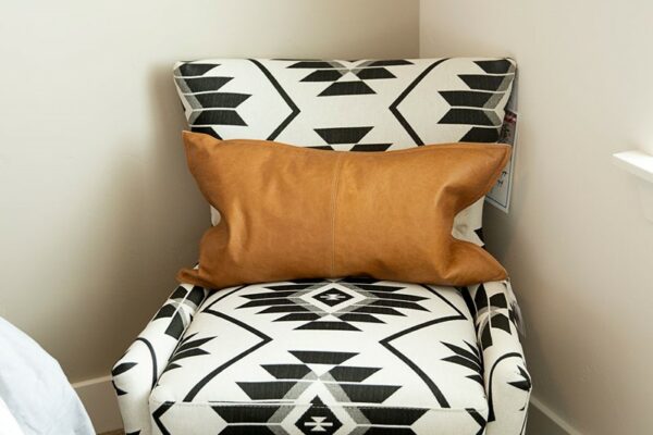 leahsyallingsphoto4r8b9879