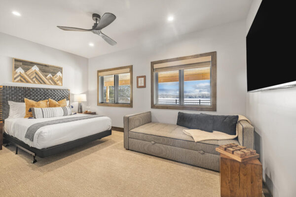 huckleberry-beach-cabin-image (1)