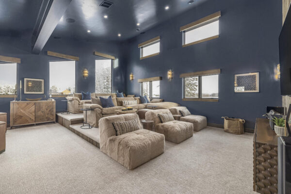 huckleberry-beach-cabin-image (13)