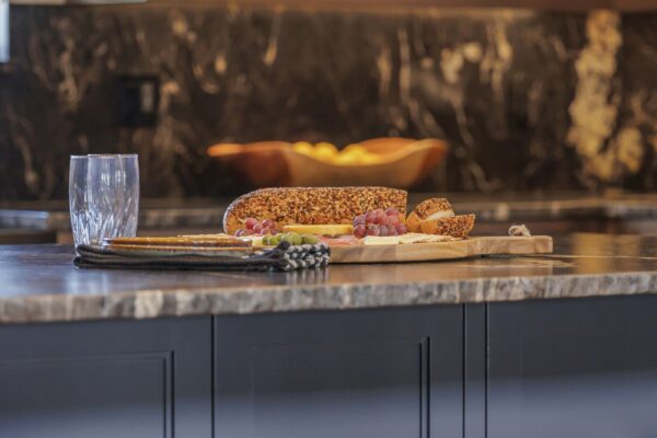 huckleberry-beach-cabin-image (32)