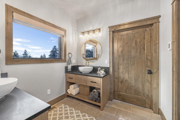 huckleberry-beach-cabin-image (52)