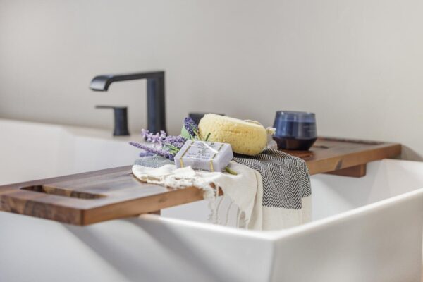 huckleberry-beach-cabin-image (58)