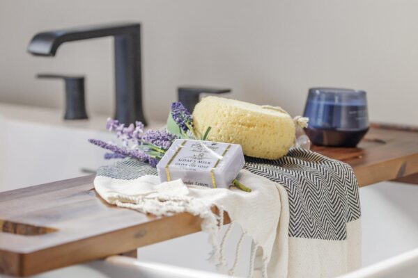 huckleberry-beach-cabin-image (60)