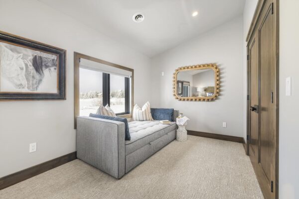 huckleberry-beach-cabin-image (89)