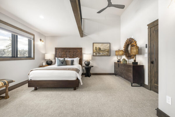 huckleberry-beach-cabin-image (96)